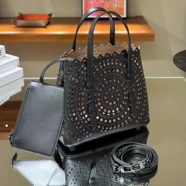 Circles by Ghafa 20cm