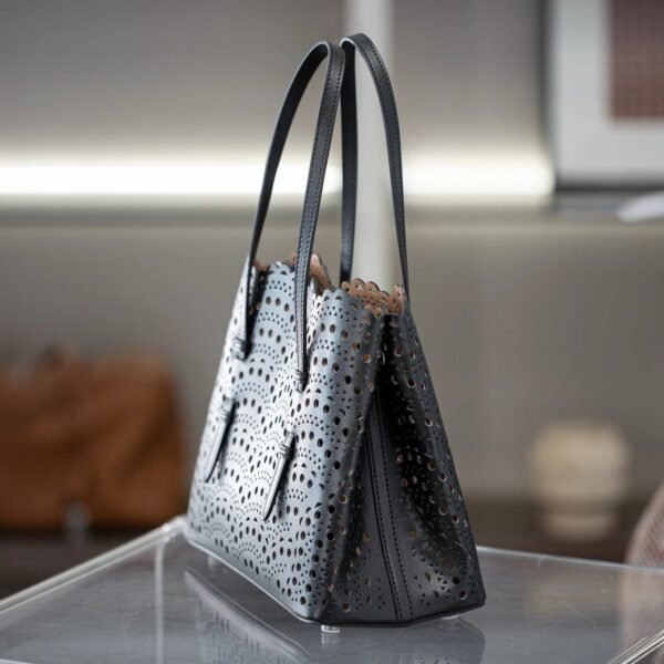 Swipes Handbag by Ghafa