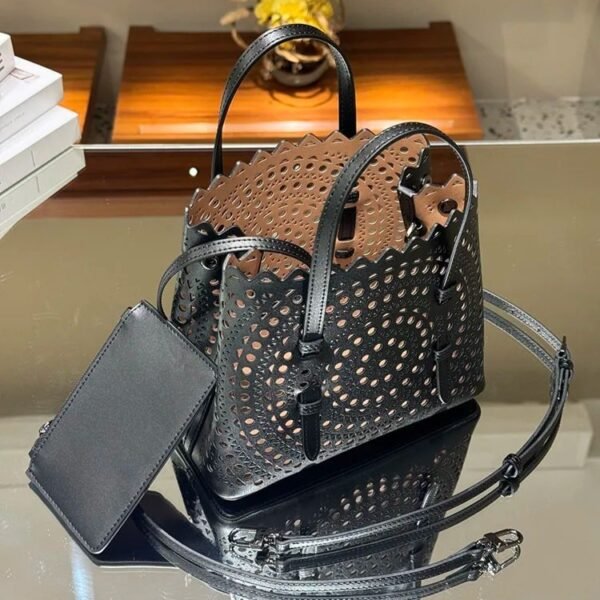 Circles by Ghafa 20cm