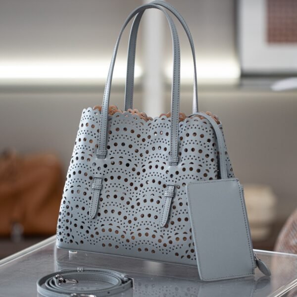 Swipes Handbag by Ghafa