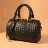 Novo handbag by Ghafa