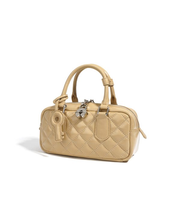 Fiorella by Ghafa, Genuine leather handbag with charm key shaped