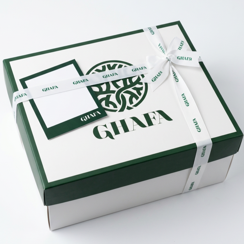 Ghafa box with gift card
